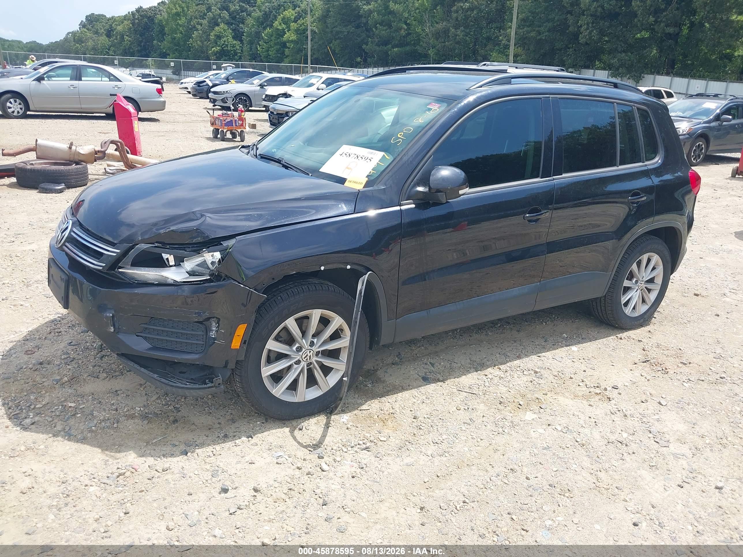 2017 VOLKSWAGEN TIGUAN 2.0T/2.0T S — I2