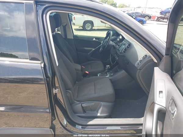 2017 VOLKSWAGEN TIGUAN 2.0T/2.0T S — I5