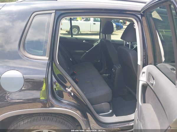 2017 VOLKSWAGEN TIGUAN 2.0T/2.0T S — I8