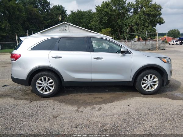 2017 KIA SORENTO 2.4L LX