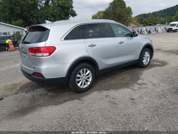 2017 KIA SORENTO 2.4L LX