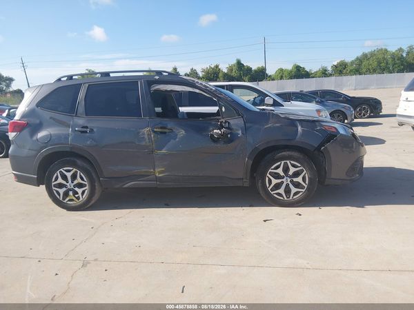 2022 SUBARU FORESTER PREMIUM