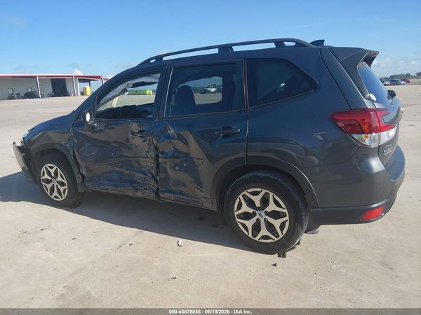 2022 SUBARU FORESTER PREMIUM