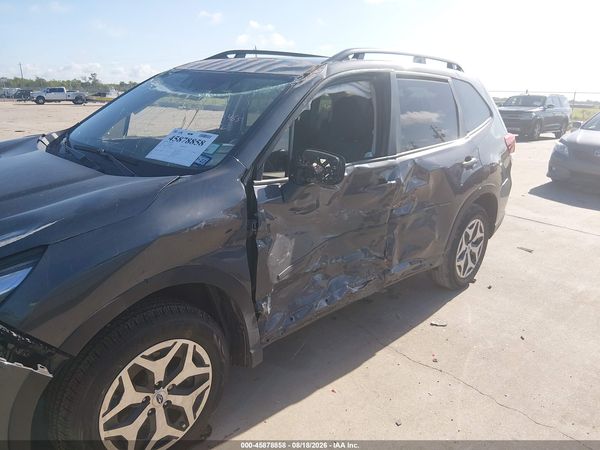 2022 SUBARU FORESTER PREMIUM