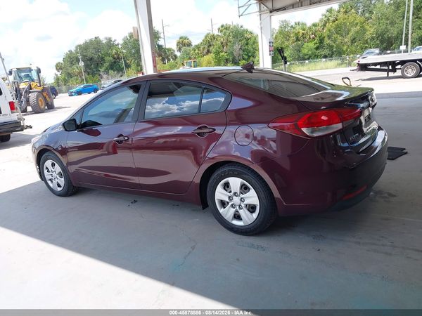 2017 KIA FORTE LX