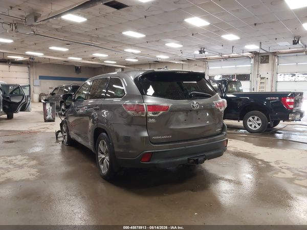 2016 TOYOTA HIGHLANDER LE PLUS V6