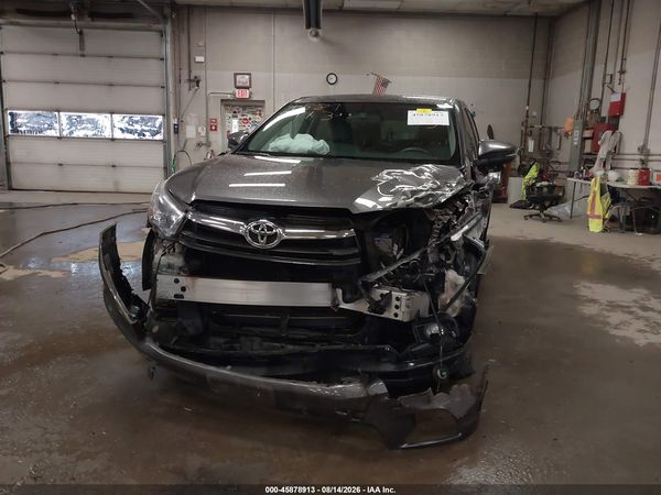 2016 TOYOTA HIGHLANDER LE PLUS V6