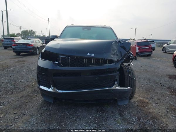 2025 JEEP GRAND CHEROKEE L LAREDO X 4X4