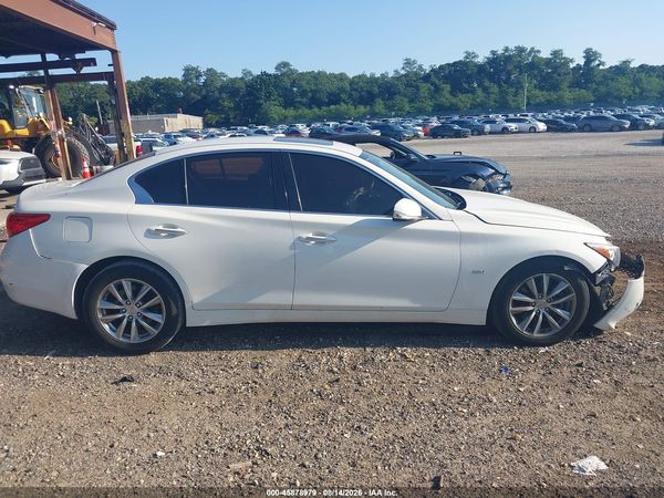 2017 INFINITI Q50 2.0T BASE