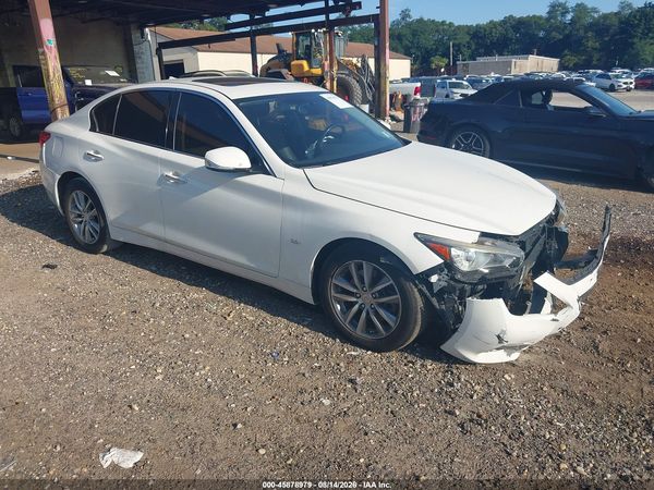 2017 INFINITI Q50 2.0T BASE