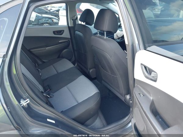 2021 HYUNDAI KONA SE