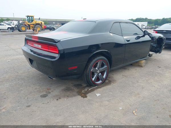 2013 DODGE CHALLENGER RALLYE REDLINE
