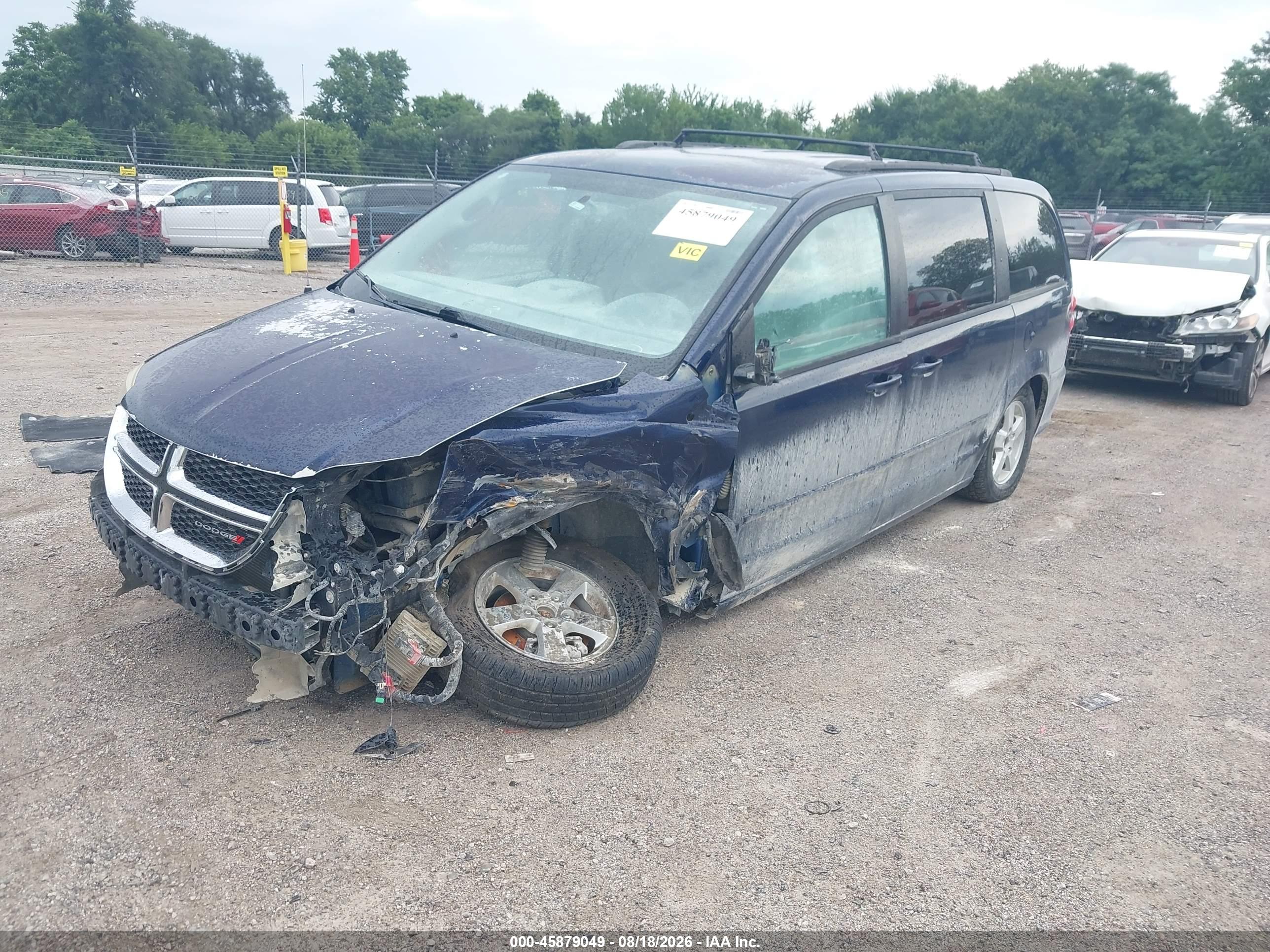 2013 DODGE GRAND CARAVAN SXT — I2