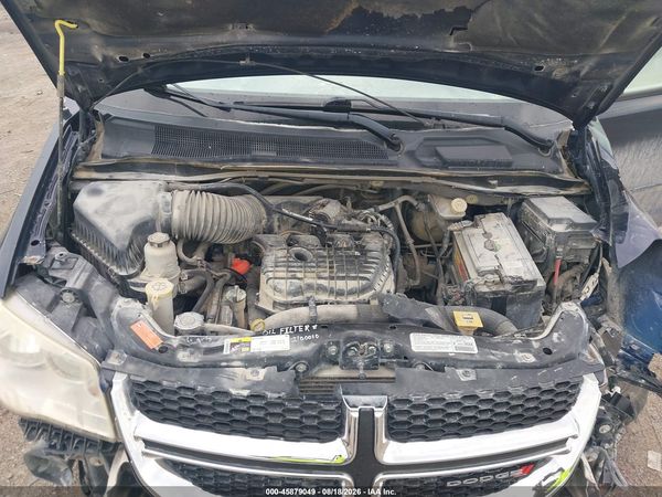 2013 DODGE GRAND CARAVAN SXT — I10