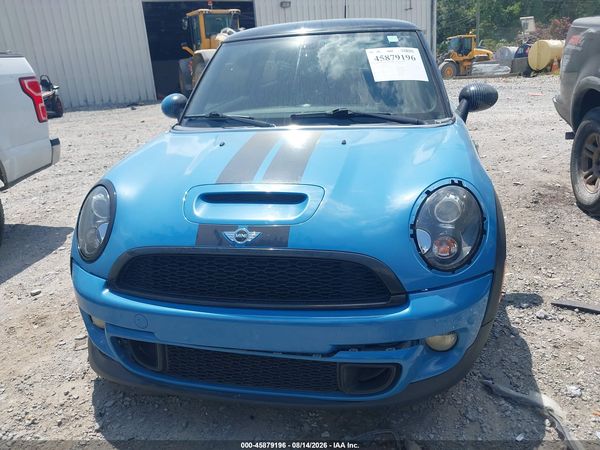 2012 MINI COOPER S
