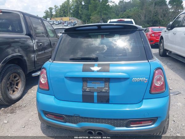 2012 MINI COOPER S
