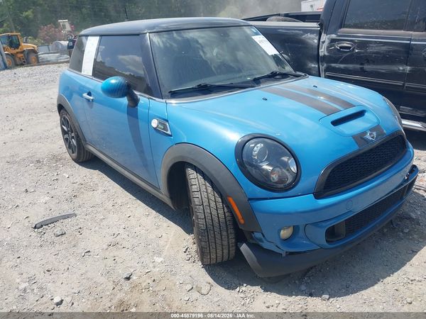 2012 MINI COOPER S