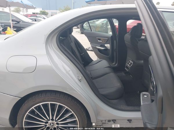 2026 MERCEDES-BENZ C 300 C300