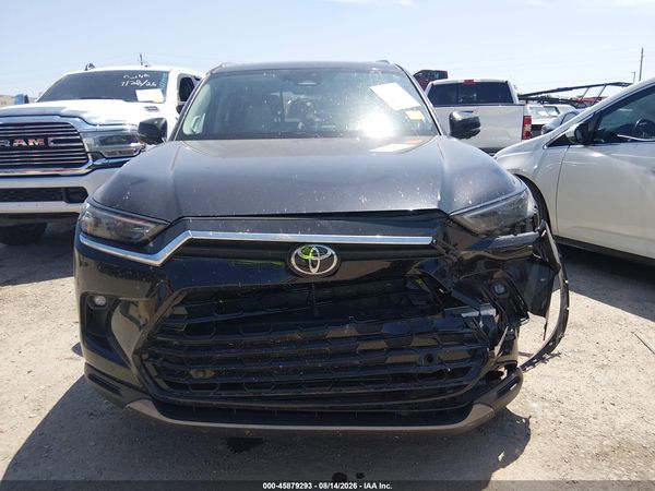 2024 TOYOTA GRAND HIGHLANDER PLATINUM