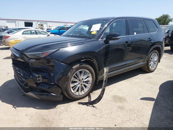 2024 TOYOTA GRAND HIGHLANDER PLATINUM