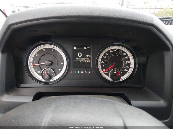 2017 RAM 1500 TRADESMAN  4X4 8' BOX — I7