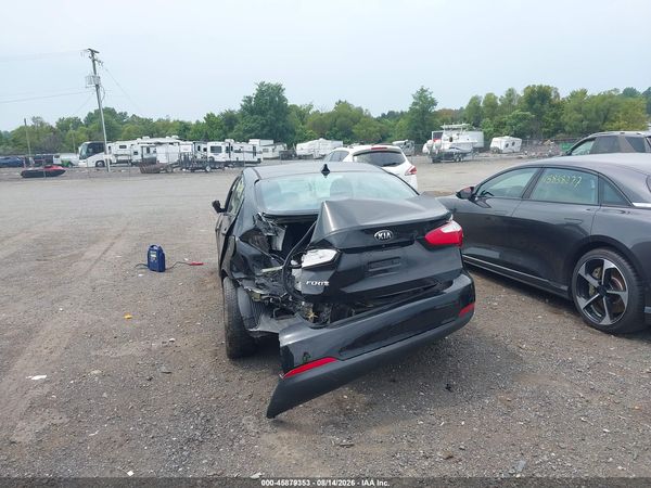 2016 KIA FORTE LX
