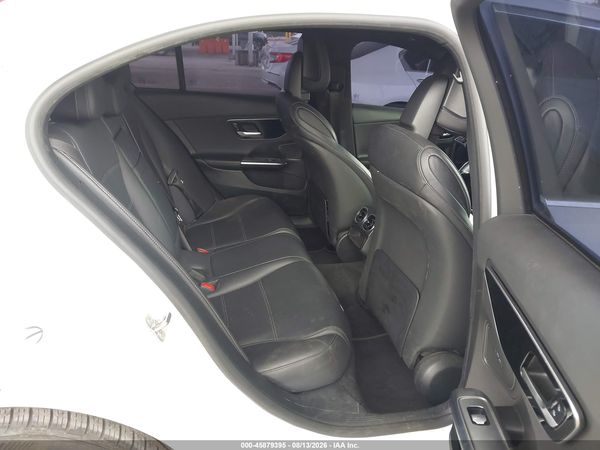 2024 MERCEDES-BENZ C 300