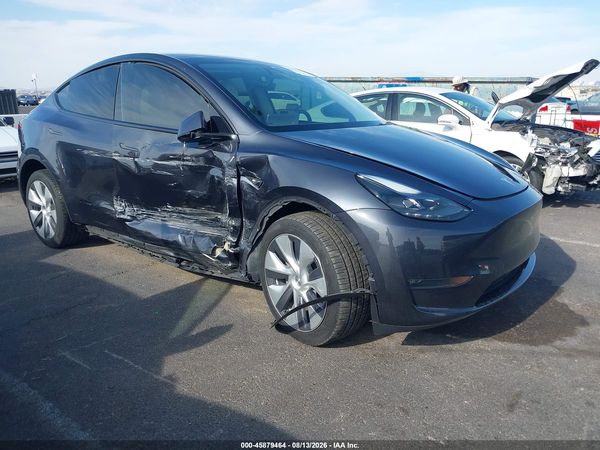2024 TESLA MODEL Y — I1