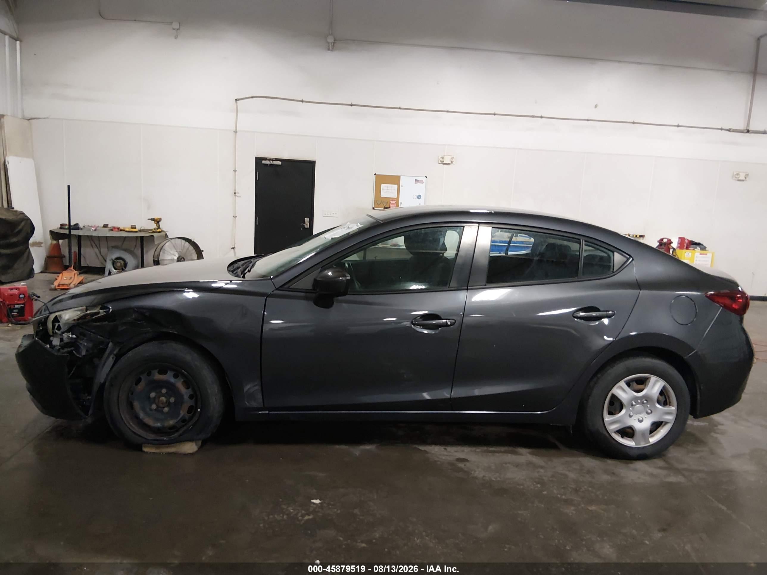 2016 MAZDA MAZDA3 I SPORT