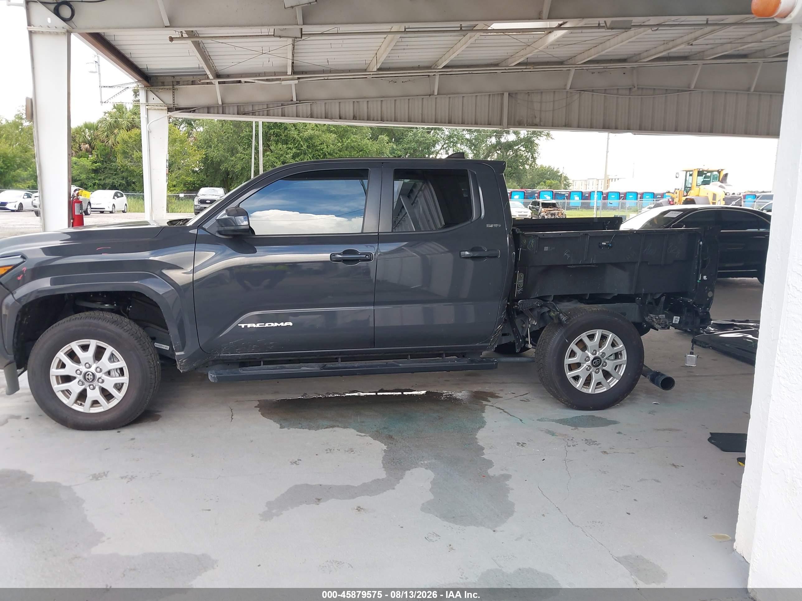 2025 TOYOTA TACOMA SR5