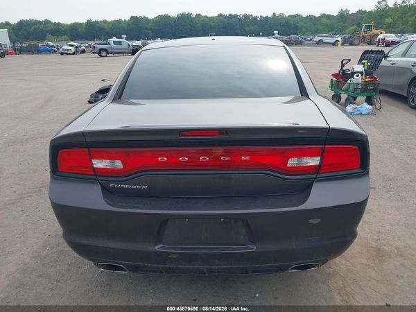 2013 DODGE CHARGER SE
