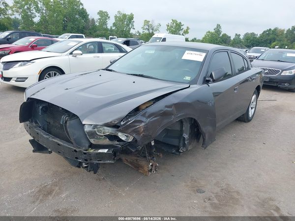 2013 DODGE CHARGER SE