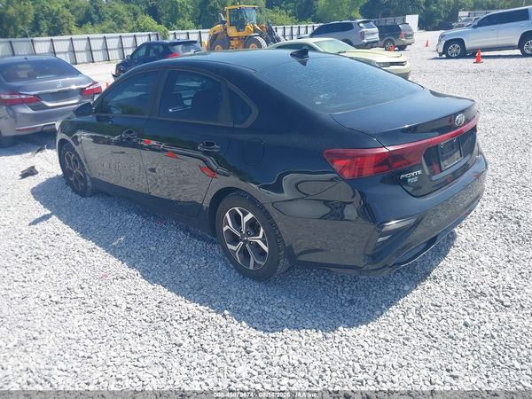 2019 KIA FORTE LXS