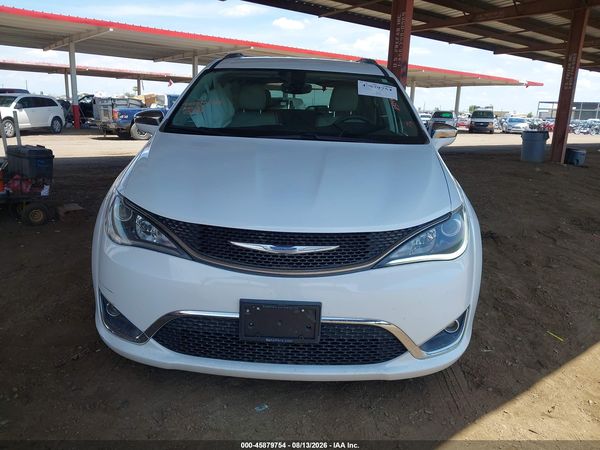 2018 CHRYSLER PACIFICA LIMITED — I115