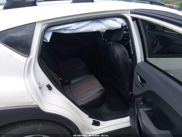 2024 SUBARU CROSSTREK LIMITED — I8