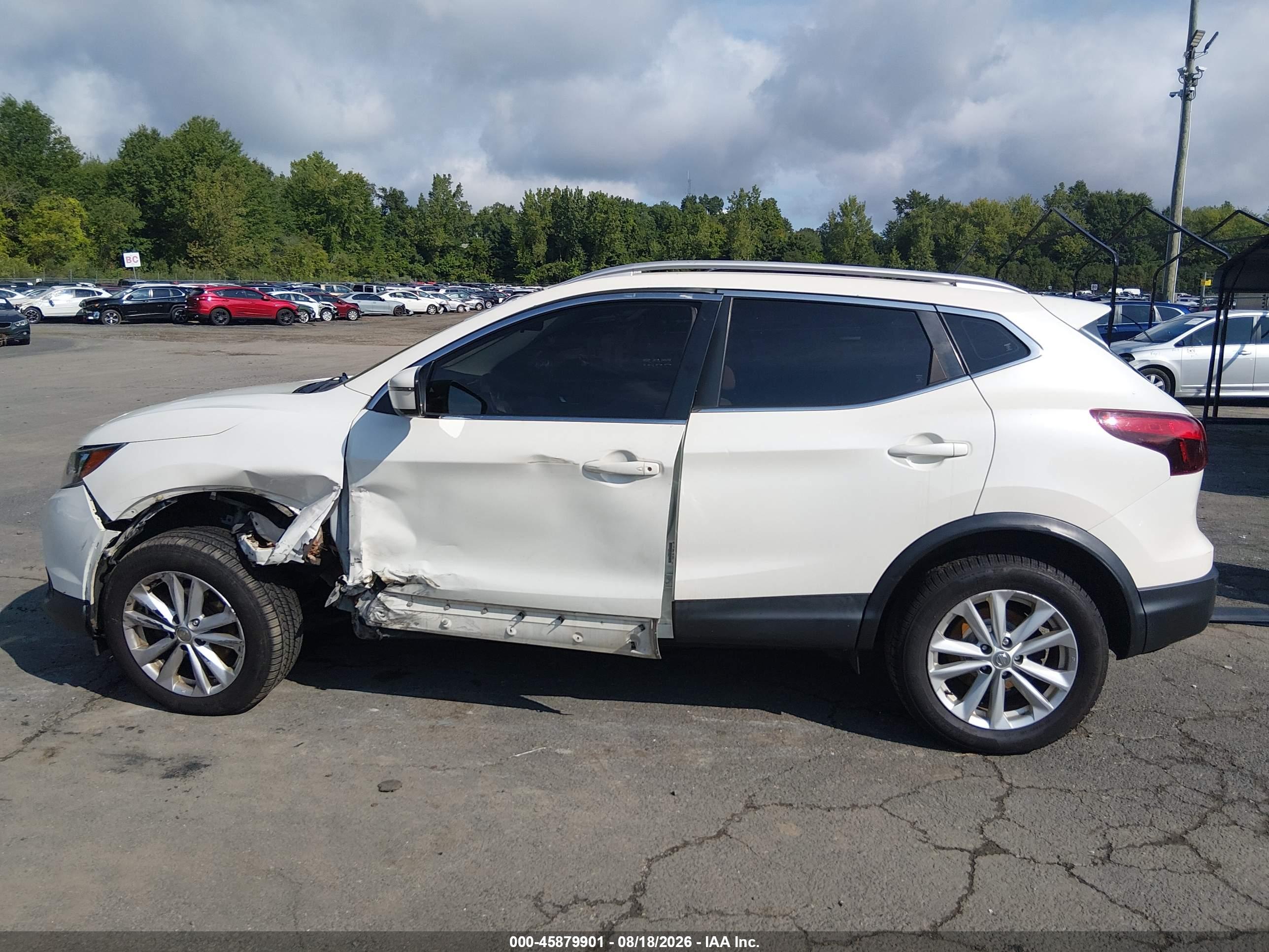 2018 NISSAN ROGUE SPORT SV