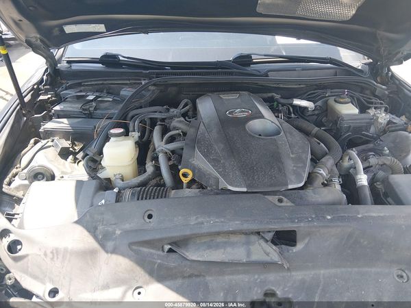 2016 LEXUS IS 200T