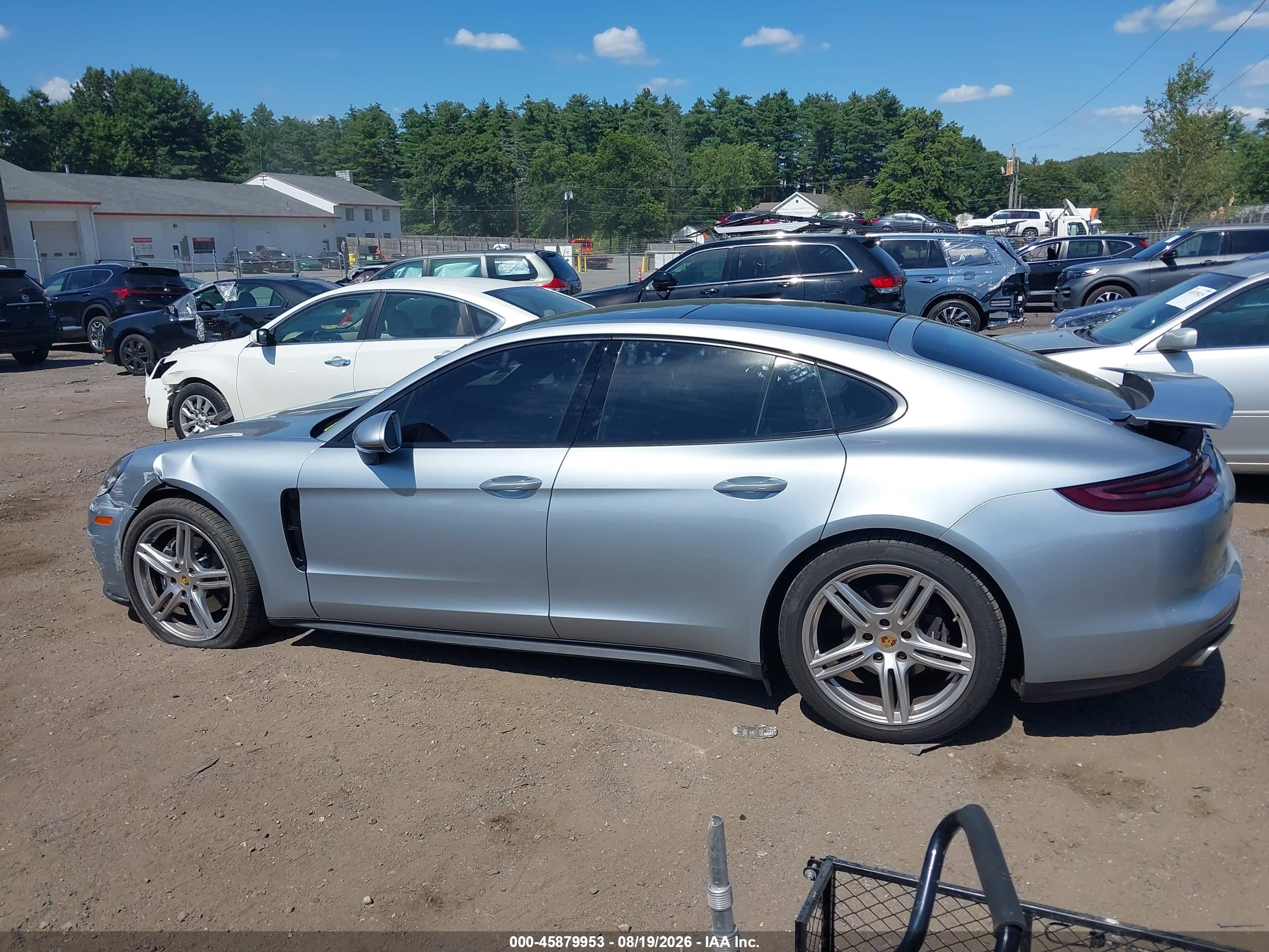 2018 PORSCHE PANAMERA 4