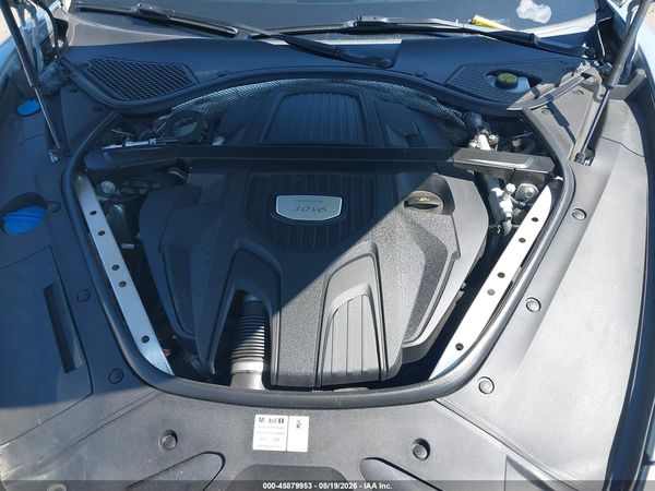 2018 PORSCHE PANAMERA 4
