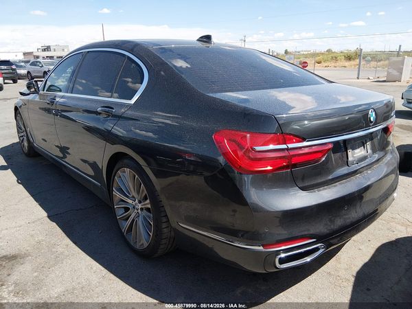 2019 BMW 750I