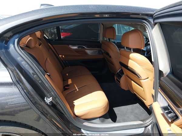 2019 BMW 750I
