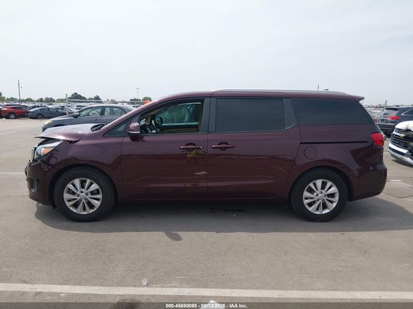 2017 KIA SEDONA LX