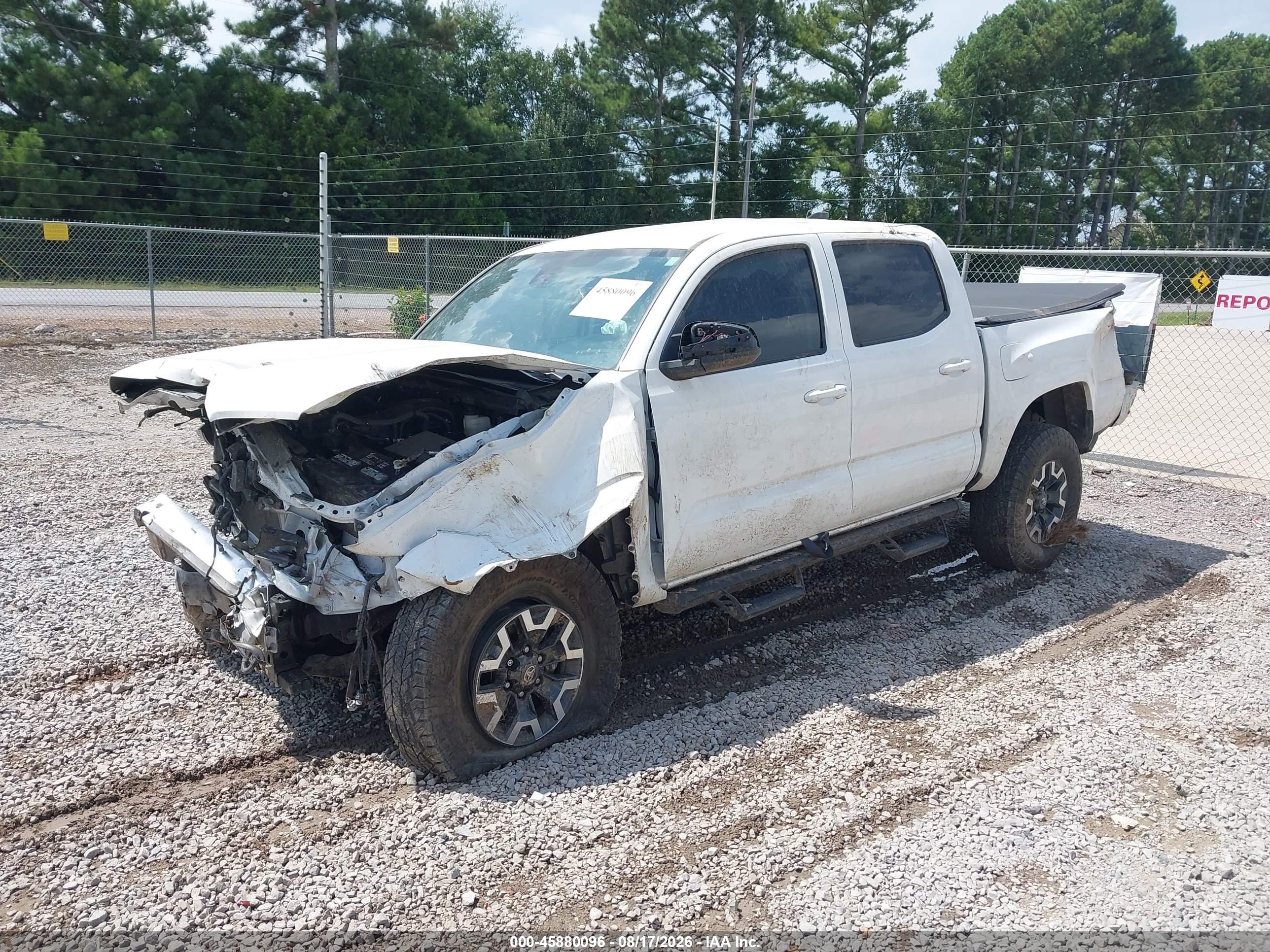 2023 TOYOTA TACOMA SR V6