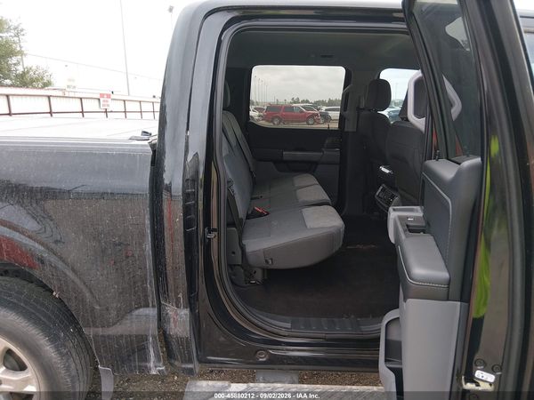 2022 FORD F-150 XLT — I8