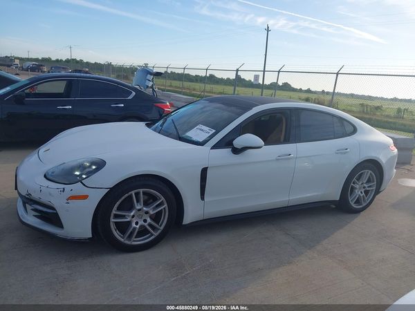 2019 PORSCHE PANAMERA