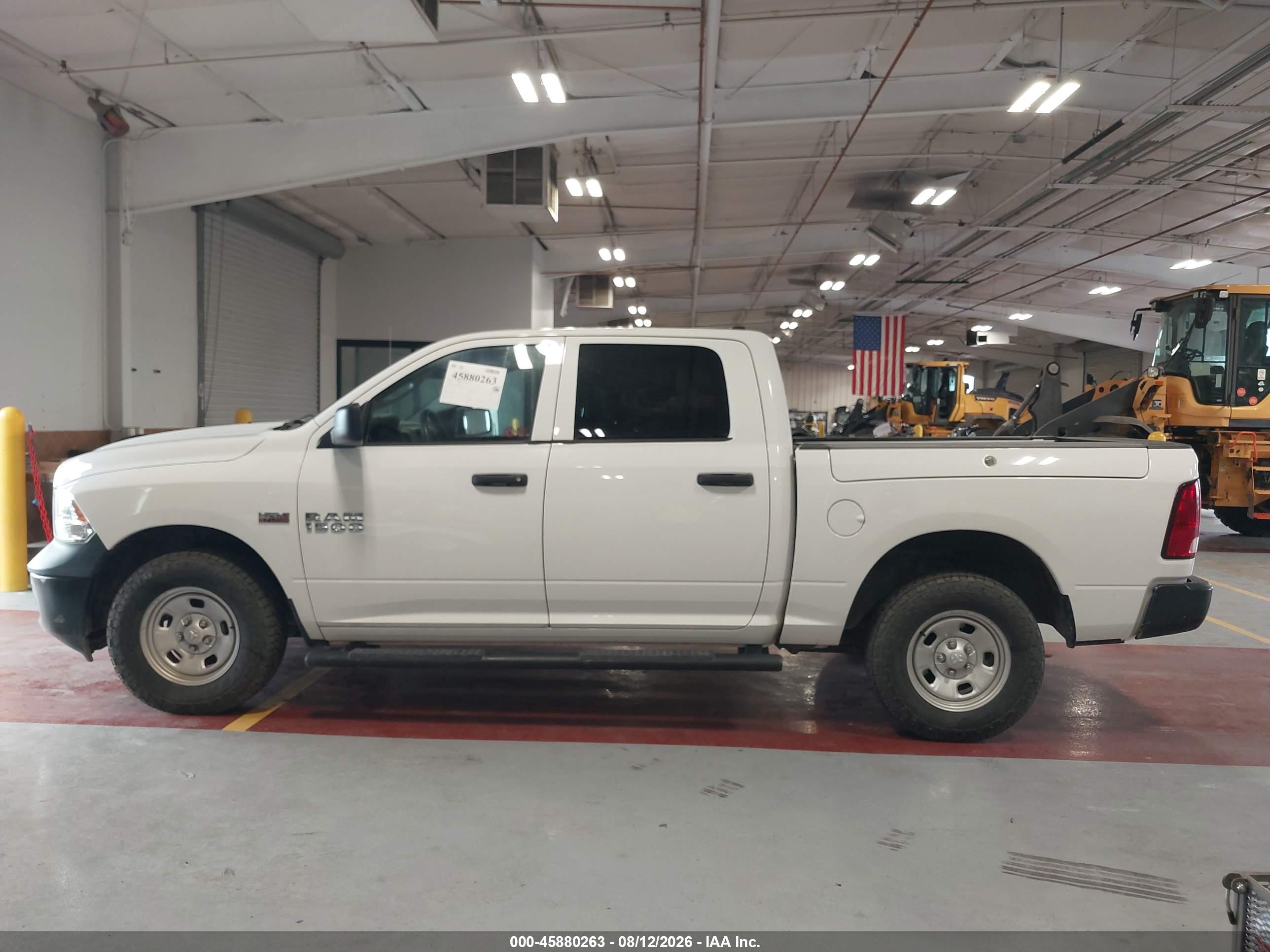 2018 RAM 1500 TRADESMAN  4X4 5'7 BOX