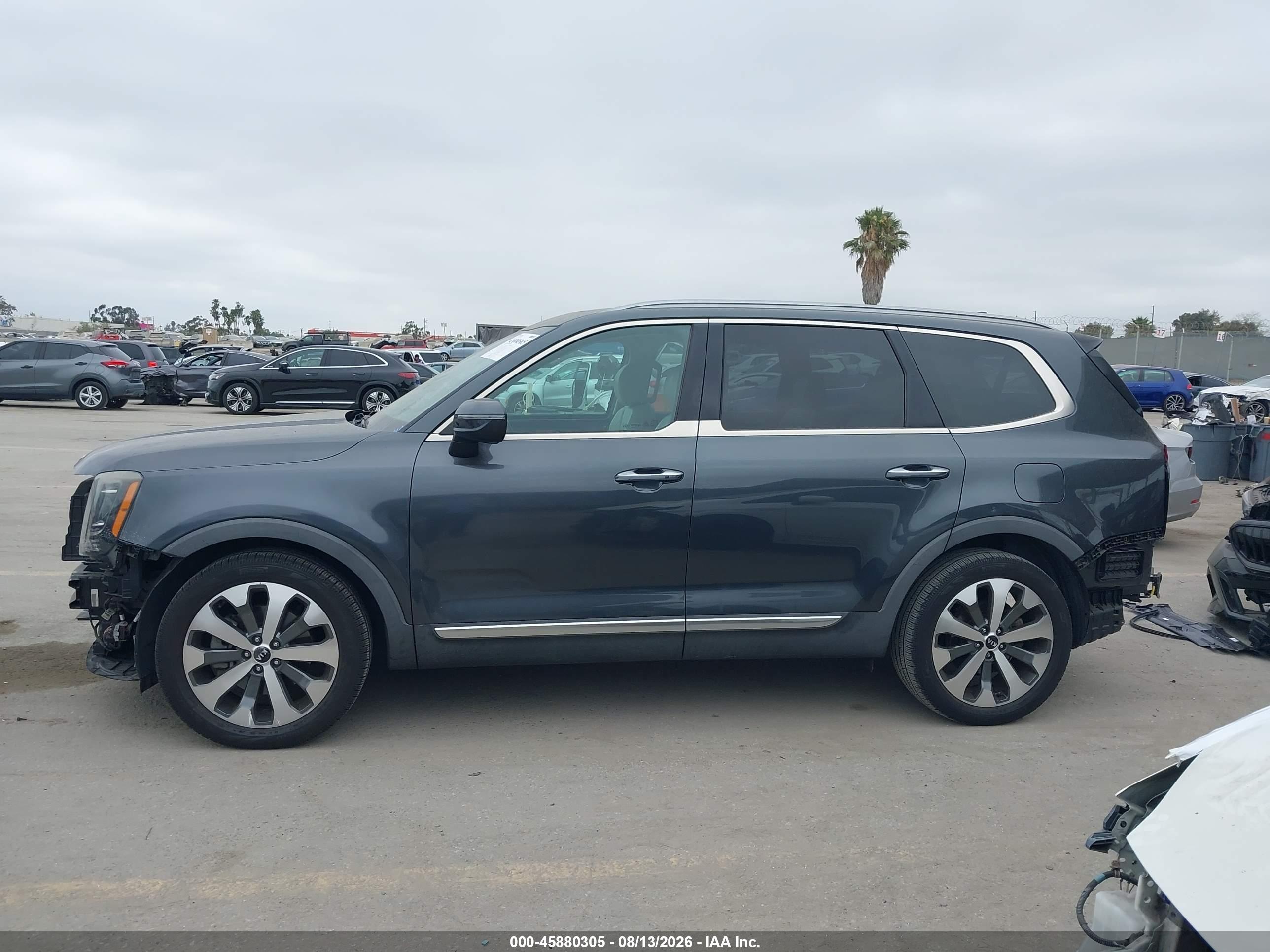 2020 KIA TELLURIDE S