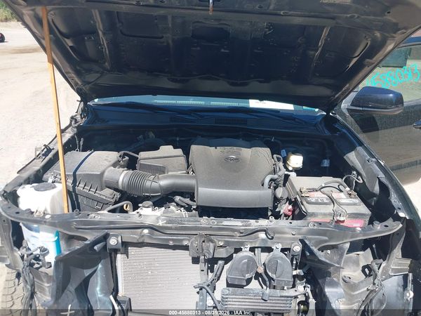 2018 TOYOTA TACOMA SR5 V6
