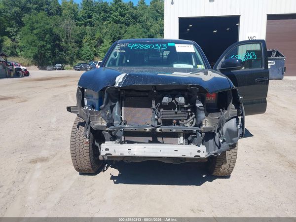 2018 TOYOTA TACOMA SR5 V6