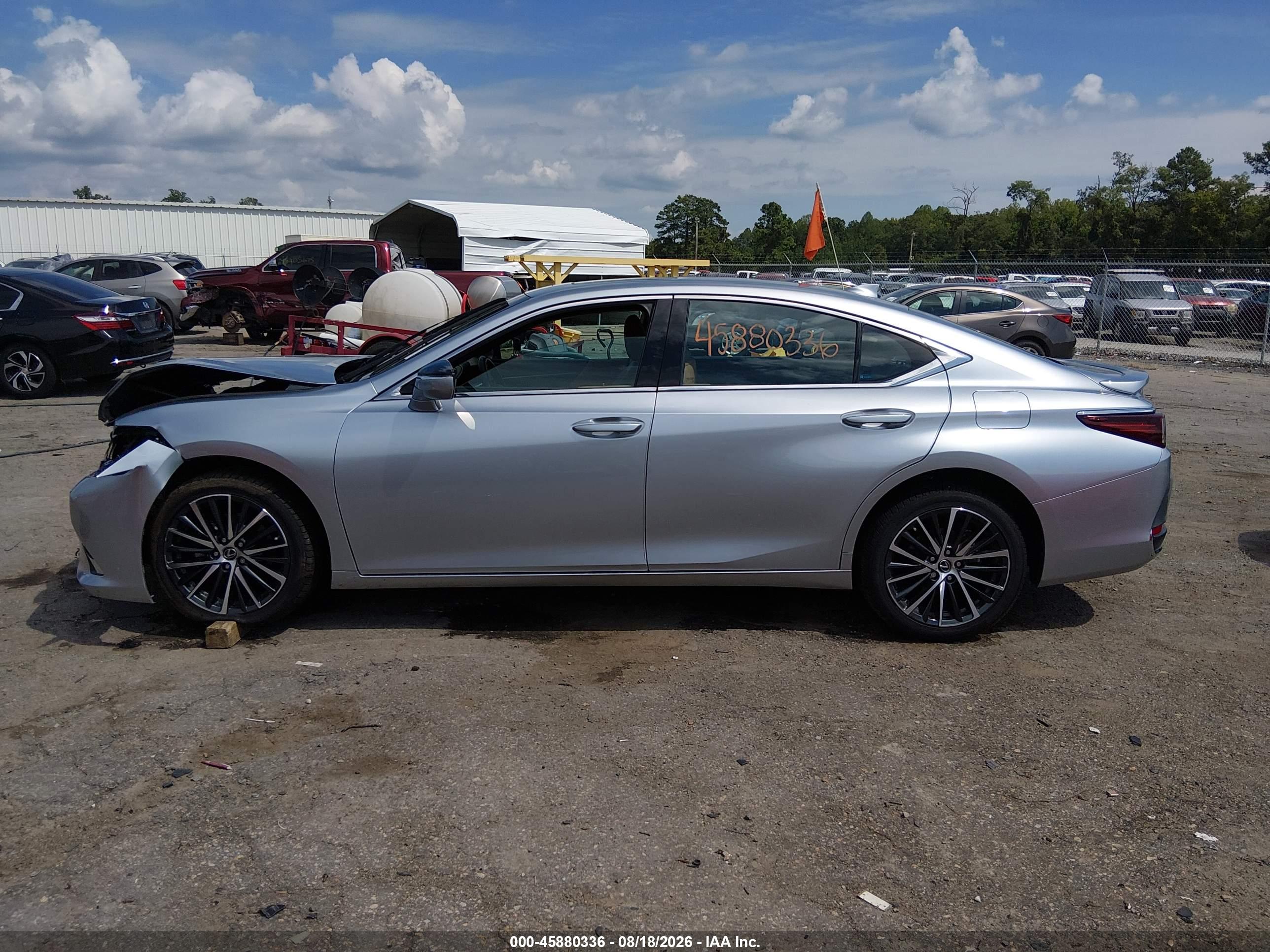 2024 LEXUS ES 300H 300h Premium